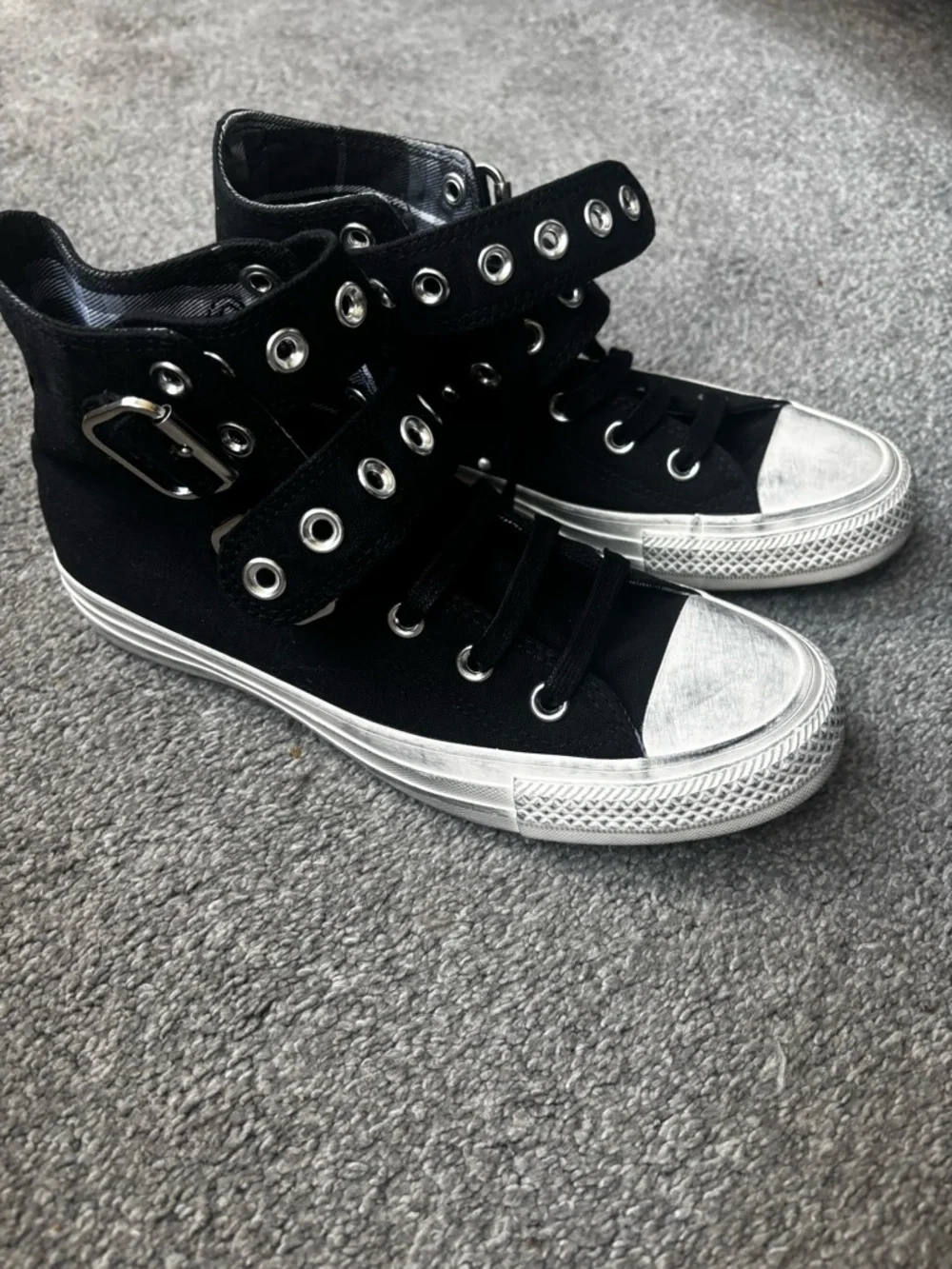 Limited edition!Converse Black Canvas Sneakers with Double Buckle Straps - Picture 8 of 12